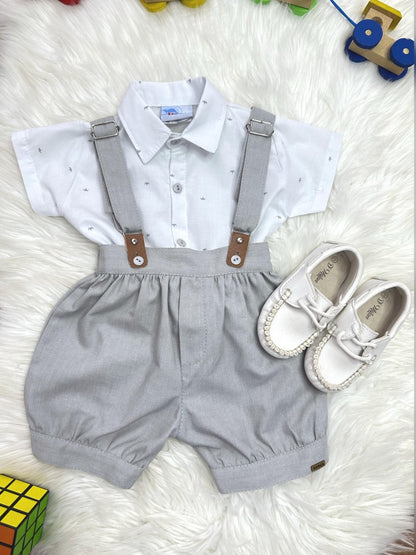 Conjunto Social Infantil Branco em Poliéster com Short Cinza e Gravata Borboleta para Festa