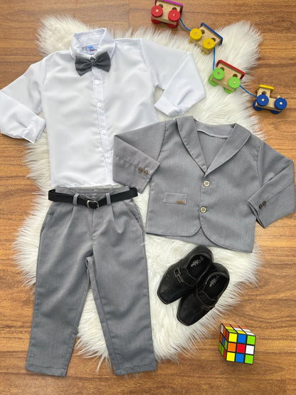 Conjunto Social Infantil Cinza em Poliéster com Gravata Borboleta e Camisa Branca para Pajem