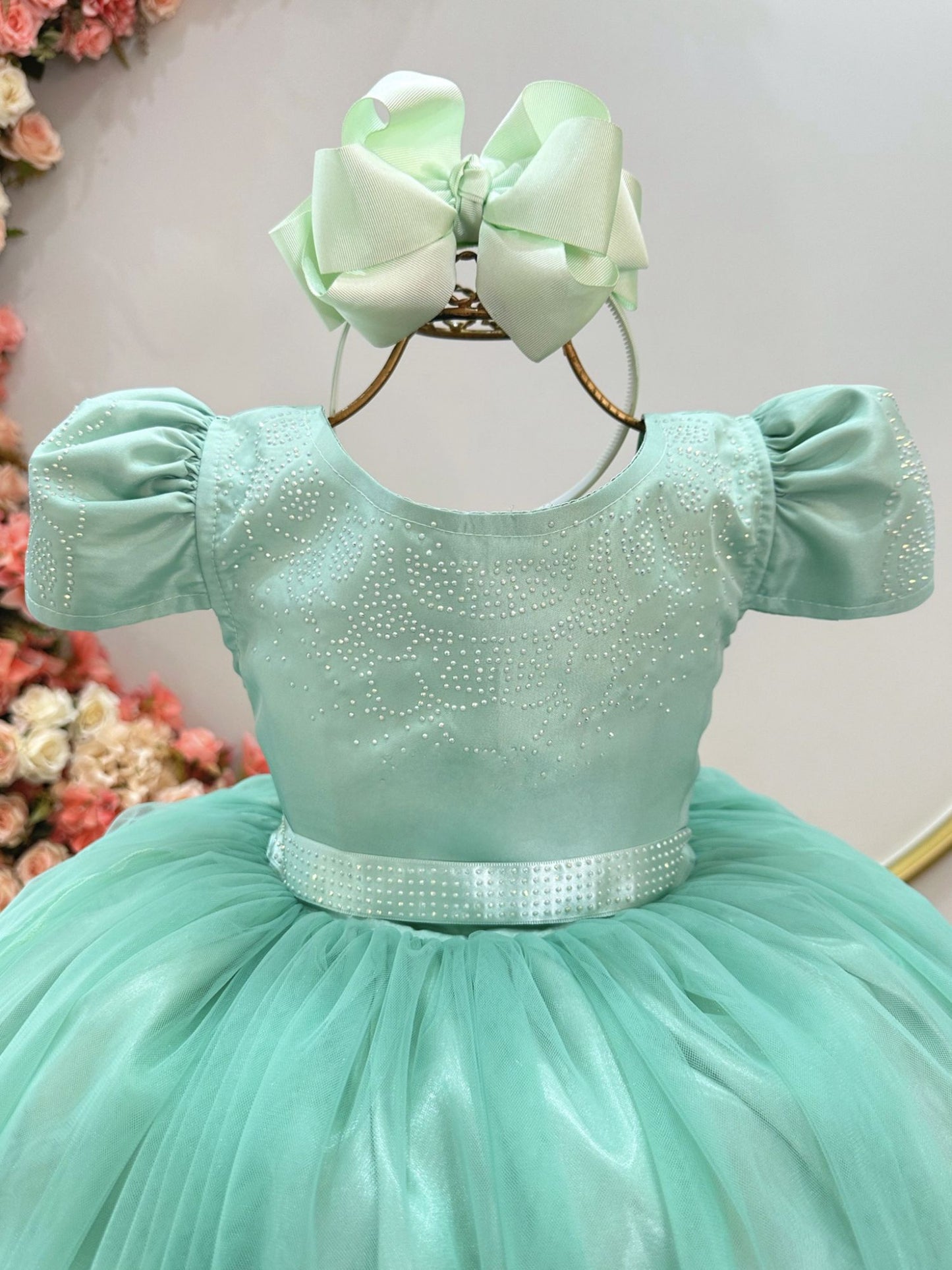 Vestido Infantil Verde Menta em Cetim com Strass e Saia Rodada para Daminhas