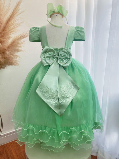 Vestido Infantil Verde Menta em Cetim com Strass e Saia Rodada para Daminhas