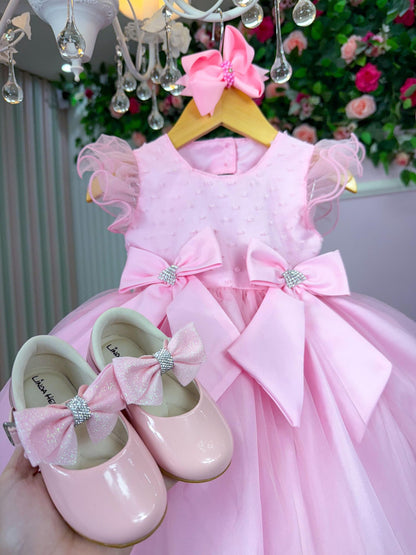 Vestido Infantil Rosa Bebê em Tafetá com Gola Redonda e Caimento Sofisticado para Festa de Aniversário