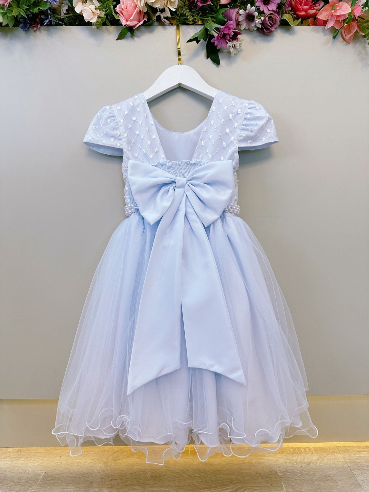 Vestido Infantil Branco Busto Com Renda Daminhas Casamentos