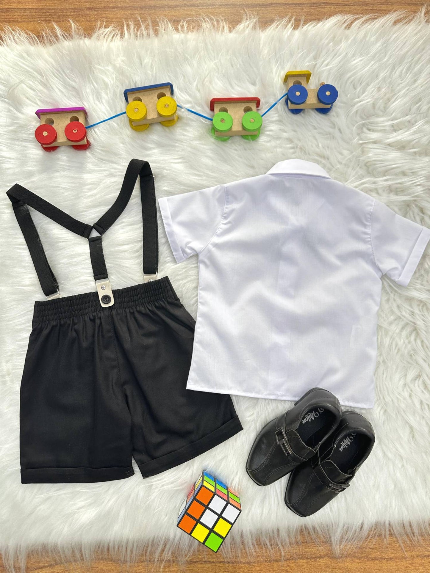 Conjunto Social Pajem Camisa Branca Short e Susp. Preto