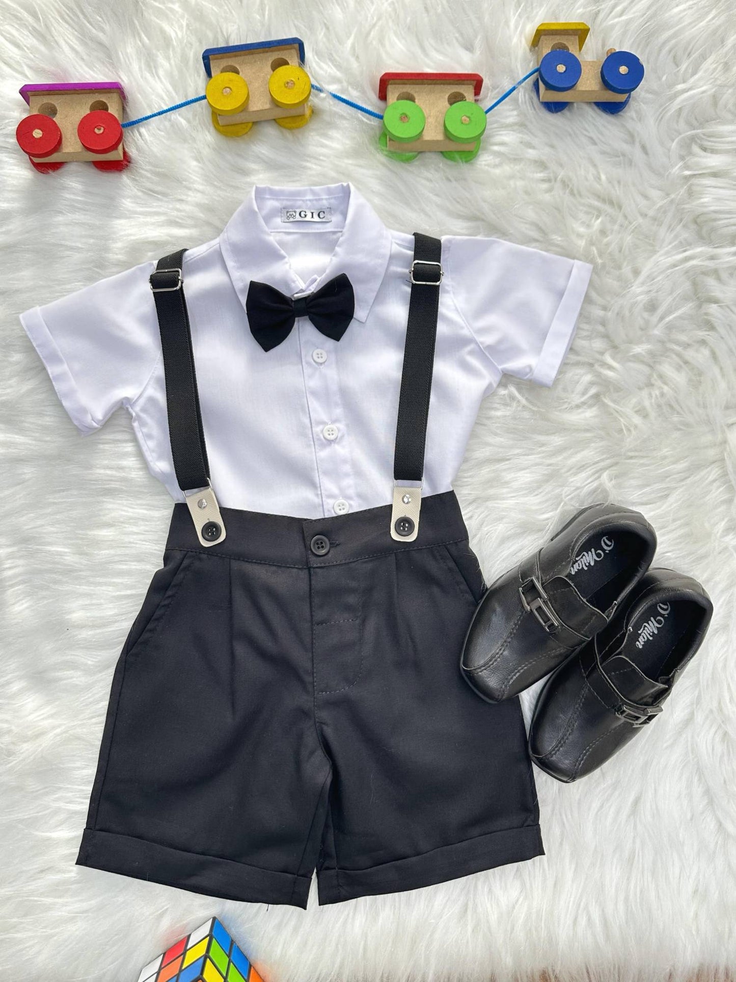Conjunto Social Pajem Camisa Branca Short e Susp. Preto