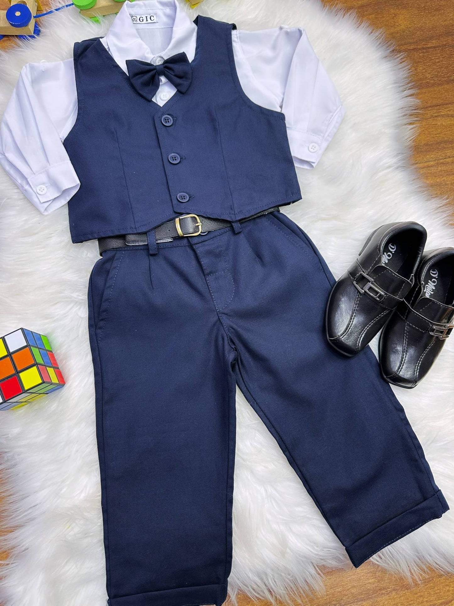 Conjunto Social Bebê Calça Colete Azul Escuro e Camisa Branca