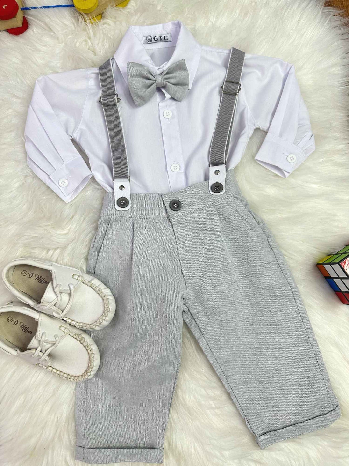 Conjunto Social Bebê Calça Susp. Cinza Claro e Camisa Branca