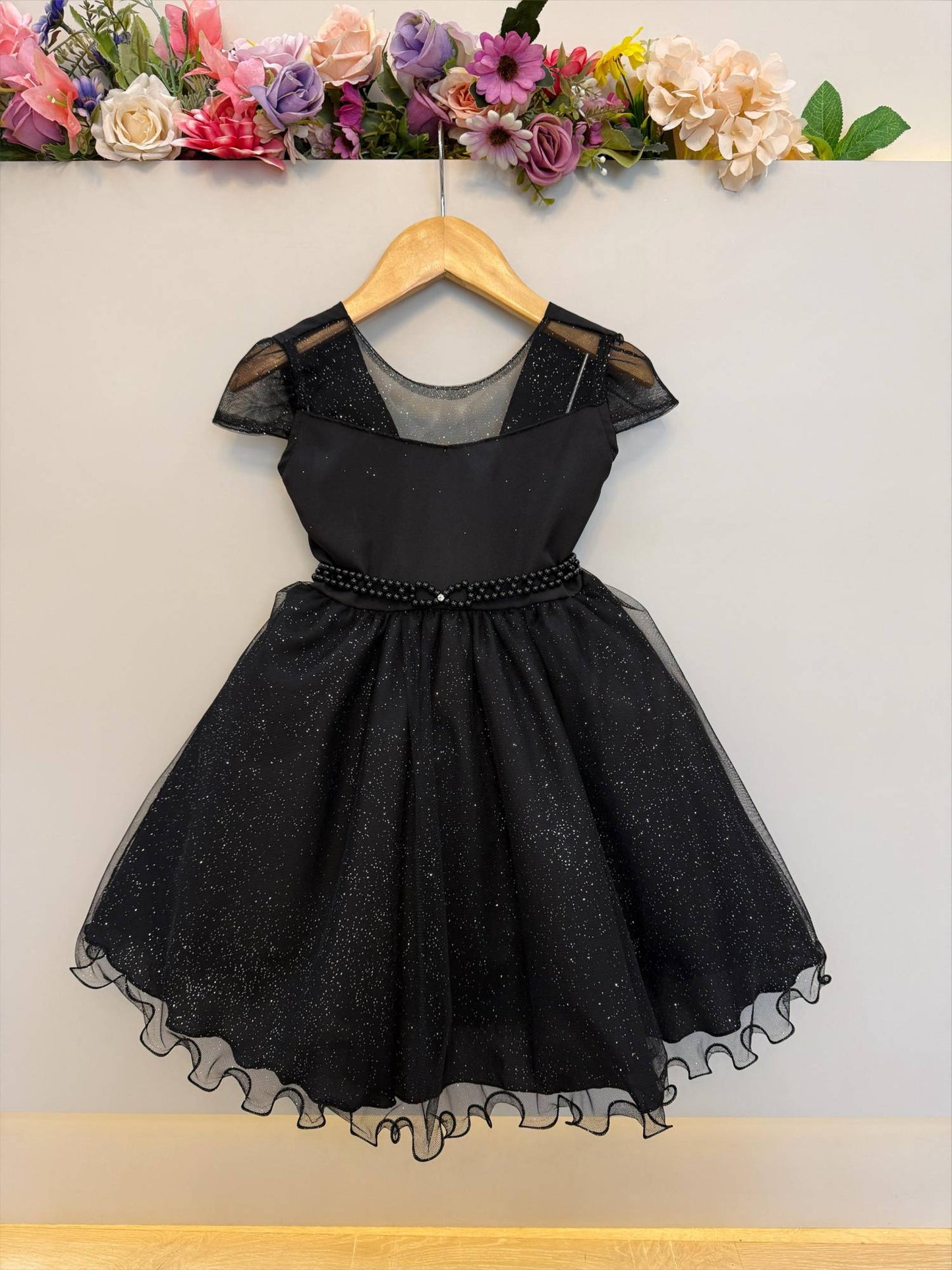 Vestido Infantil Preto Wandinha Saia C/ Glitter Festas