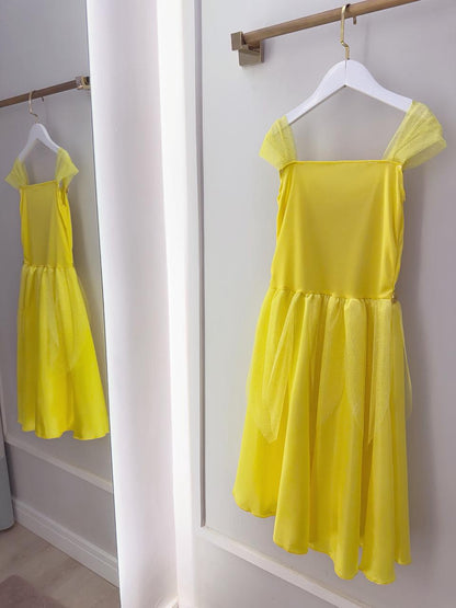 Fantasia Infantil Princesa Bela e a Fera Aurora Com Luvas